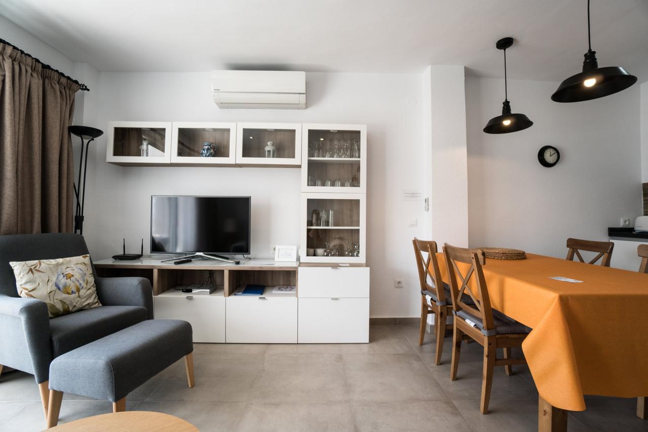 Torresol 408 Menyber Apartment Nerja Ngoại thất bức ảnh